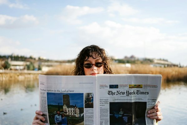 How Did a Small Analytics Firm Win Big Contracts in a Competitive Industry?