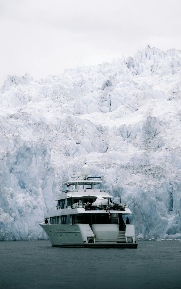 Experience luxury with a private boat transfer to st barth